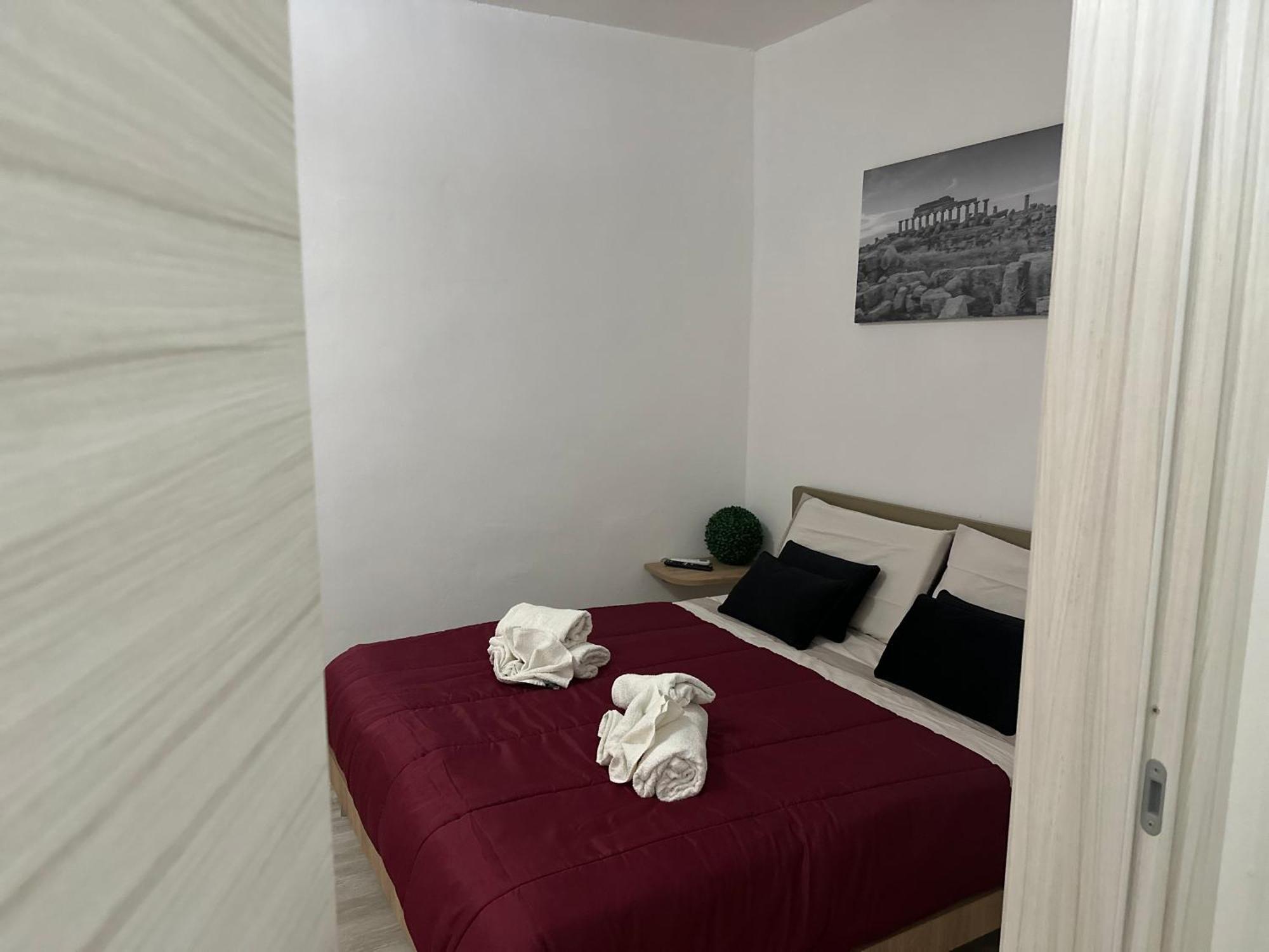Centro-Archimede Rooms カステルヴェトラーノ エクステリア 写真